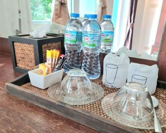 Baan Bonsuan Hill Guesthouse - Kathu - Ložnice