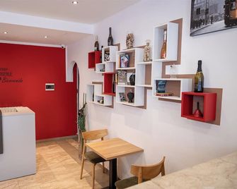 Rossovino Milano Boutique - Milan
