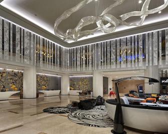 Pullman Kuala Lumpur City Centre - Hotel & Residences - Kuala Lumpur - Lobby