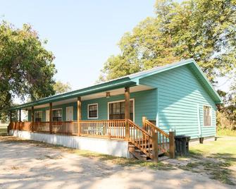Fishing cabin with views on Lake Chicot! - Lake Village - Edificio