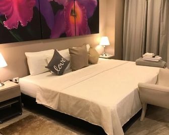 Bahia 79 Apartasuites Cerca al Centro - Cartagena de Indias