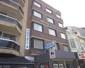 Hotel Uilenspiegel - Nieuwpoort - Edificio