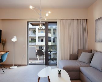 7 City Luxury Apartments - Rethymno - Wohnzimmer