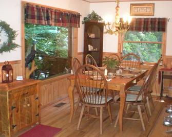 Buffalo Creek Bed And Breakfast - Robbinsville - Comedor