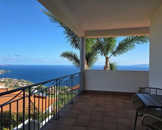 Casa do Mundo Madeira - Gaula - Balcony