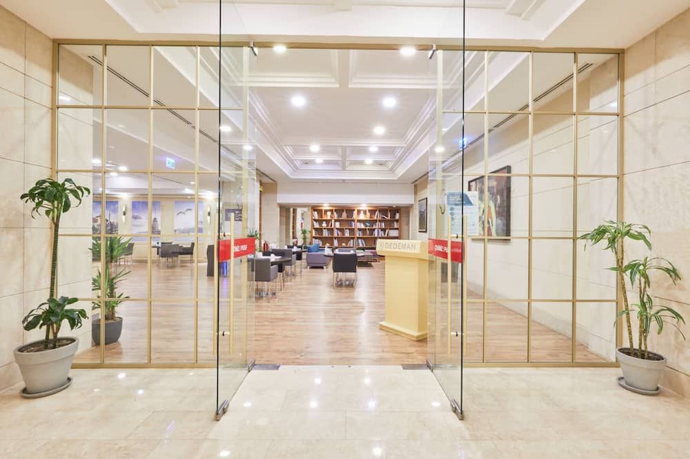 Dedeman Istanbul - איסטנבול - לובי