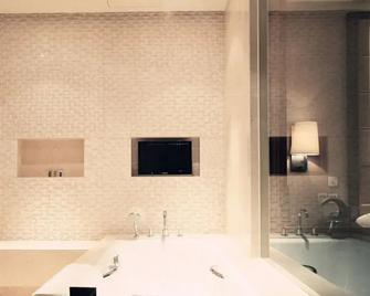 Sichuan Jinjiang Hotel - Chengdu