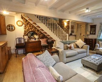 Malt Shovel Cottage - Bedale - Huiskamer