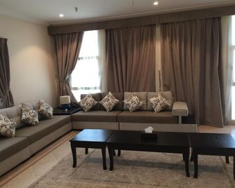 Alshaheen Suites - Jeddah - Living room