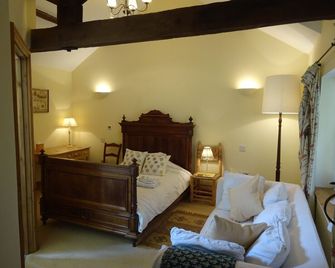 The Old Farmhouse - Milton Keynes