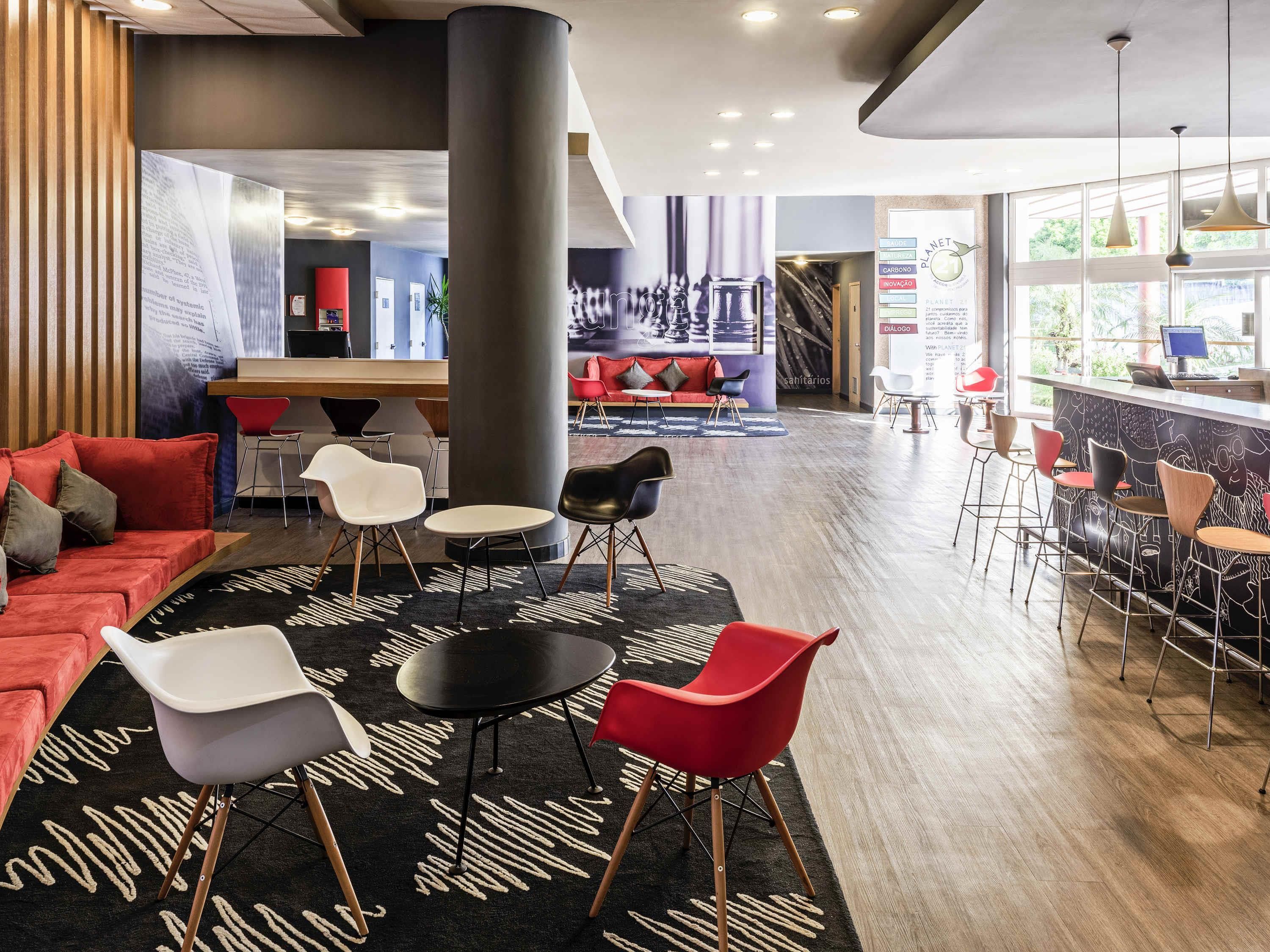 إيبيس ساو خوزي دوس كامبوس دوترا - ساو خوسيه دوس كامبوس - بار