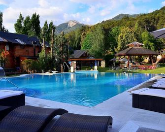 La Comarca Resort & Spa - Villa La Angostura - Pool