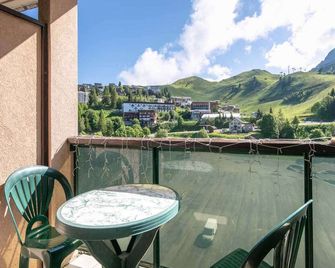 Cozy Stay With Alpine Views - Chamrousse - Balcone