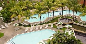 Eurobuilding Hotel & Suites Caracas - Caracas - Zwembad