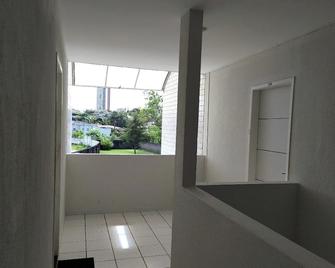 Apartamento 2 Quartos Mobiliado - Garanhuns - Pe - Garanhuns - Balkon