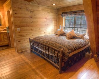 River Rock Retreat 4 Bedroom Home by RedAwning - South Lake Tahoe - Bedroom