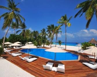 Safari Island - Mushimasgali - Pool