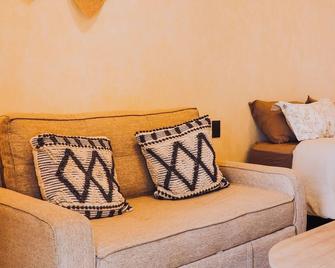 The perfect refuge for your well-deserved rest is here! - La Crucecita - Living room