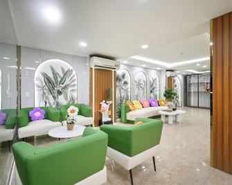Camila Airport Hotel - Ho Chi Minh City