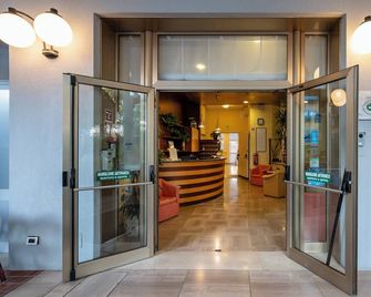 Aparthotel Pineda - Bibione - Hallway