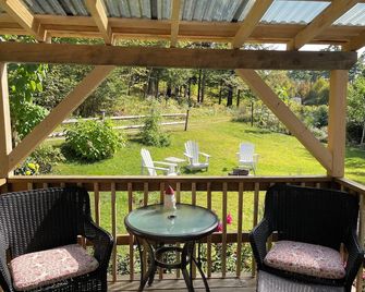 Convenient Location, Dog Friendly - 화이트 리버 정크션 - 파티오