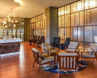 Novotel Pekanbaru - Pekanbaru - Bygning