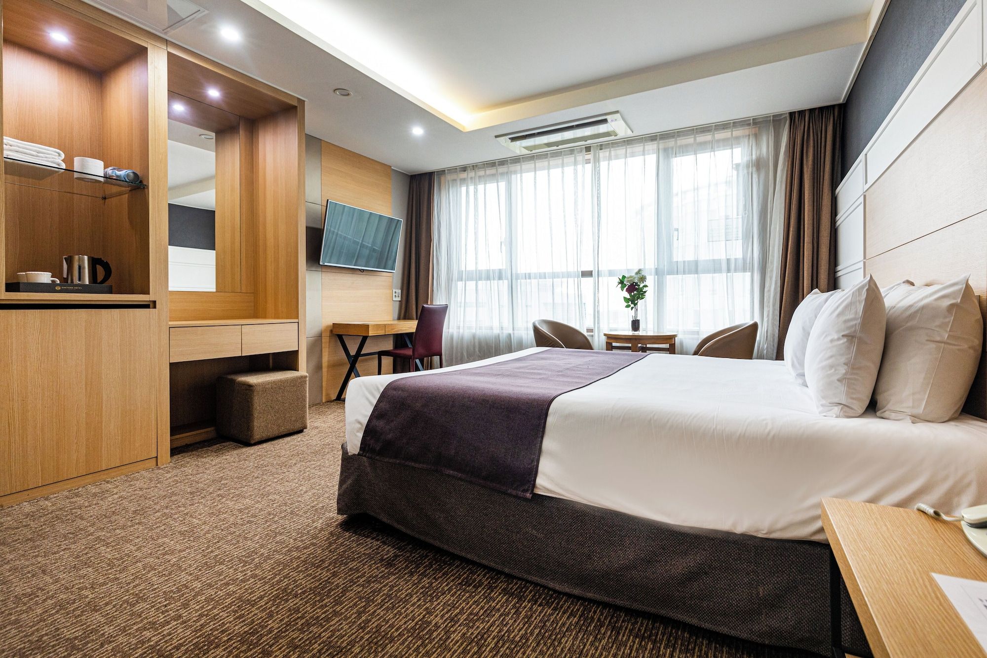 Eastern Hotel Jeju - Seogwipo
