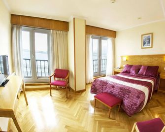 Hotel Cristal 2 - La Coruña