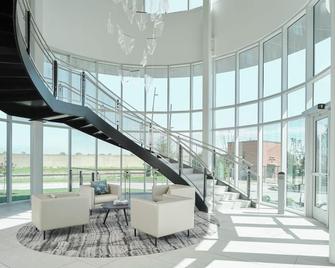 The Riverview - Cape Girardeau - Lobby