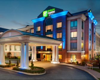 Holiday Inn Express & Suites Warwick-Providence (Airport) By IHG - Warwick - Bâtiment