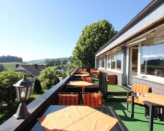 Hotel Lowen by Mastiff - Sankt Märgen - Balcone