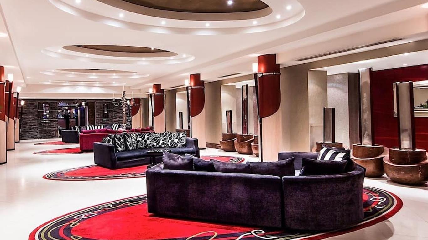 كورتهاوس هوتل