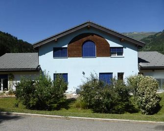B&B Les Acacias - Bagnes - Edificio