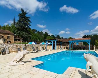 Blanquefort Hill Retreat - Saint-Cernin-de-l'Herm - Pool