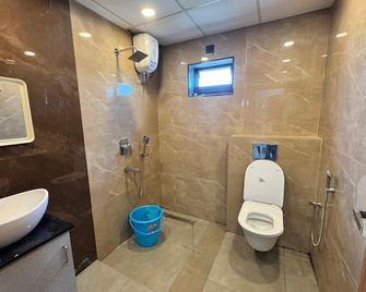Hotel Madhava Residency - Kakinada