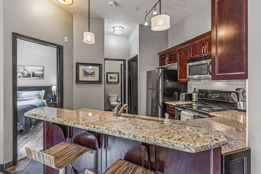 Canmore Escape - Perfect getaway with all amenities - كانمور - مطبخ