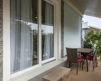 Mobile Home Rojnic - Banjole - Balcón