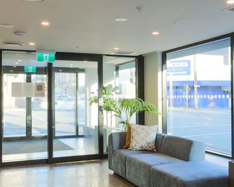 Ramada by Wyndham Wellington Taranaki Street - Wellington - Lobby