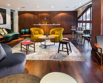 Everything You Need For The Perfect Vacation! Short Drive to Tenement Museum - Nueva York - Lounge