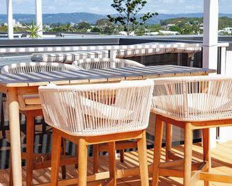 Private Luxury Rooftop Apartment in Burleigh Heads - Burleigh Heads - Balkon