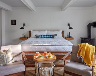 Mine and Farm, The Inn at Guerneville, CA - Guerneville
