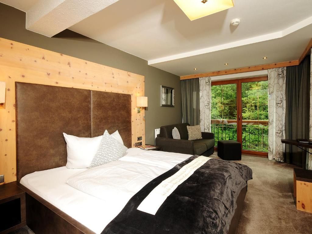 Hotel Burgschrofn - Tux - غرفة نوم