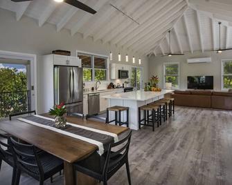 The Hideaway Hull Bay - Saint Thomas Island - Comedor