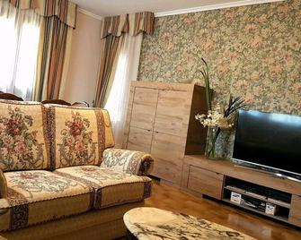 L'arome de Ainsa - Aínsa - Living room