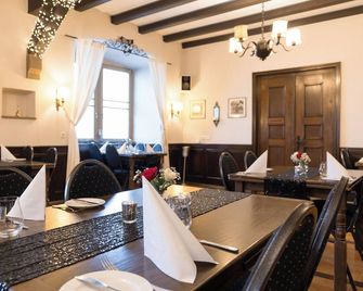 Eventlocation & Hotel Schloss Neuburg - Obrigheim (Baden) - Restaurant