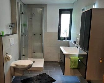 Ferienwohnung Schaeffer - Regensburg - Bathroom