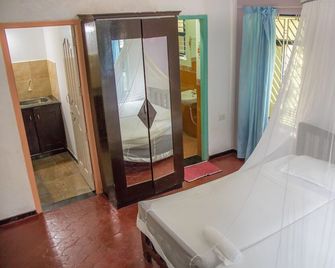 Eden Garden Ayurvedic Health Retreat - Varkala - Soverom