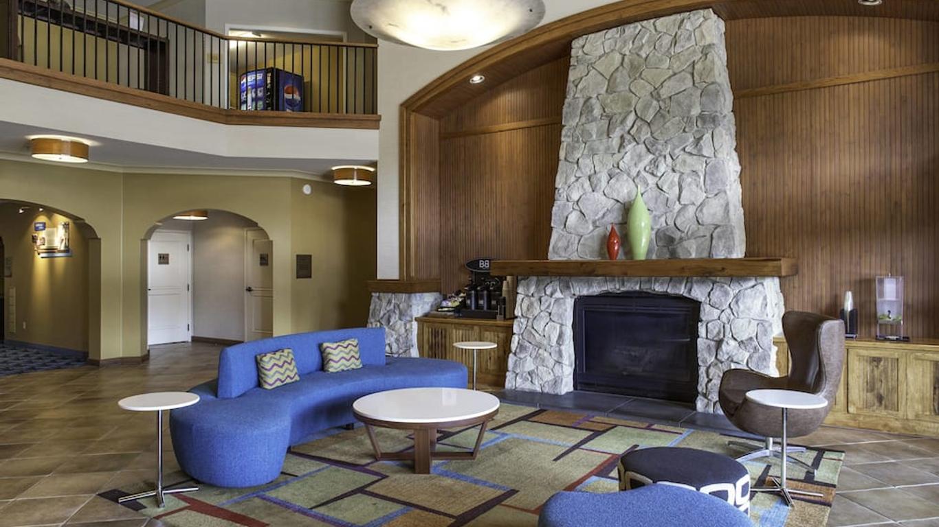 Fairfield Inn & Suites Santa Rosa Sebastopol