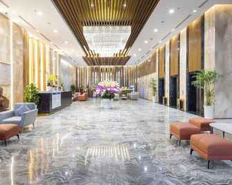 Miracle Luxury Hotel - 芽莊 - 大廳
