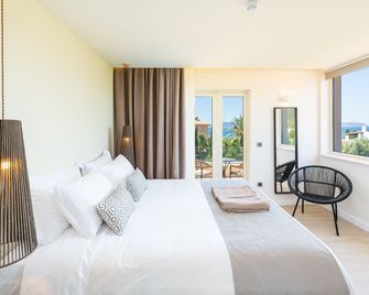 180 South Seaside Hotel - Ermioni - Bedroom